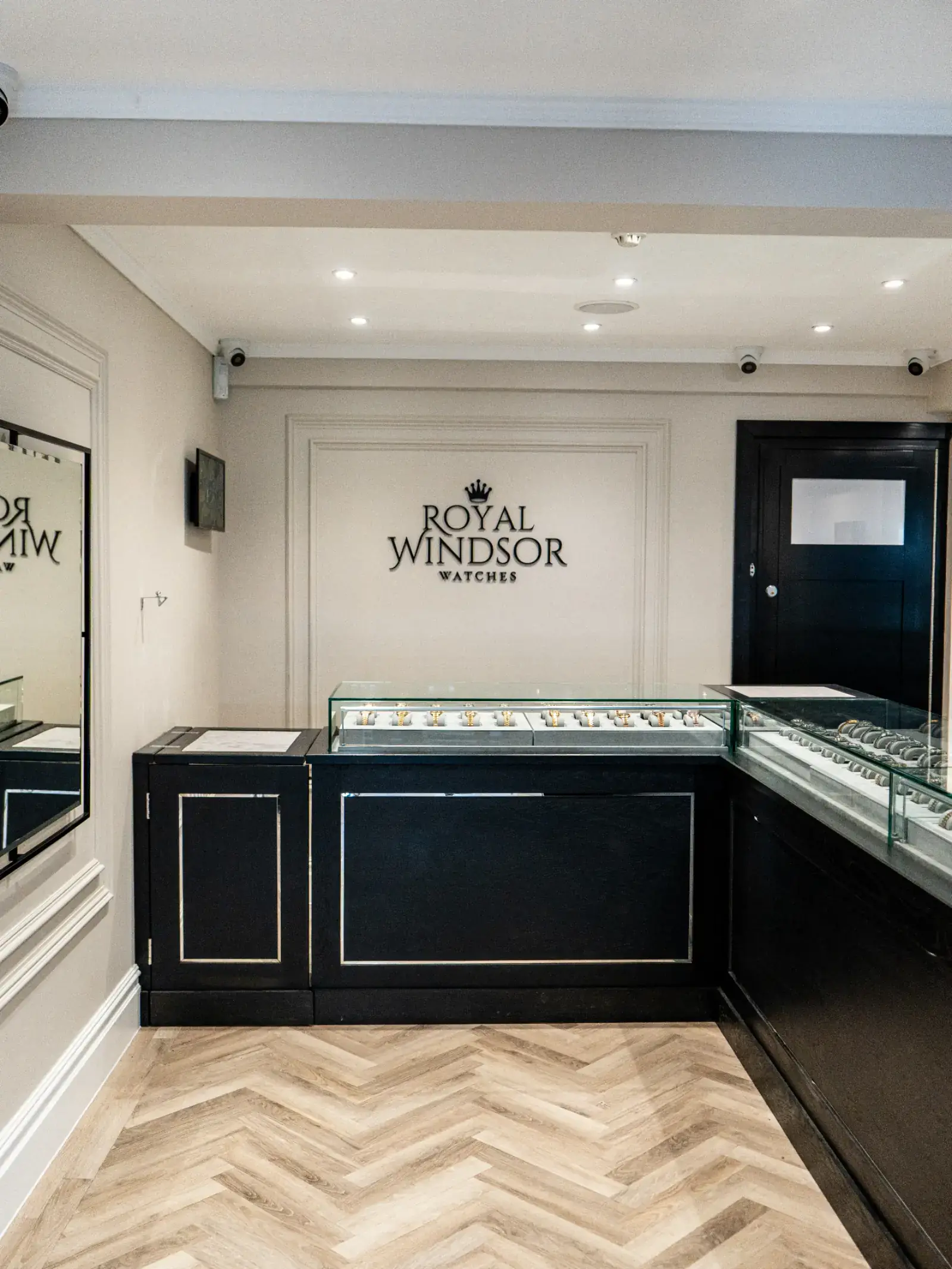 Royal Windsor Watches shopfront on High Street, Windsor